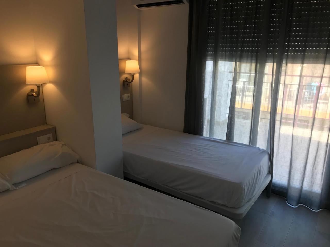 Hotel Boutique Centro Bbb Auto Check In Benidorm Zewnętrze zdjęcie