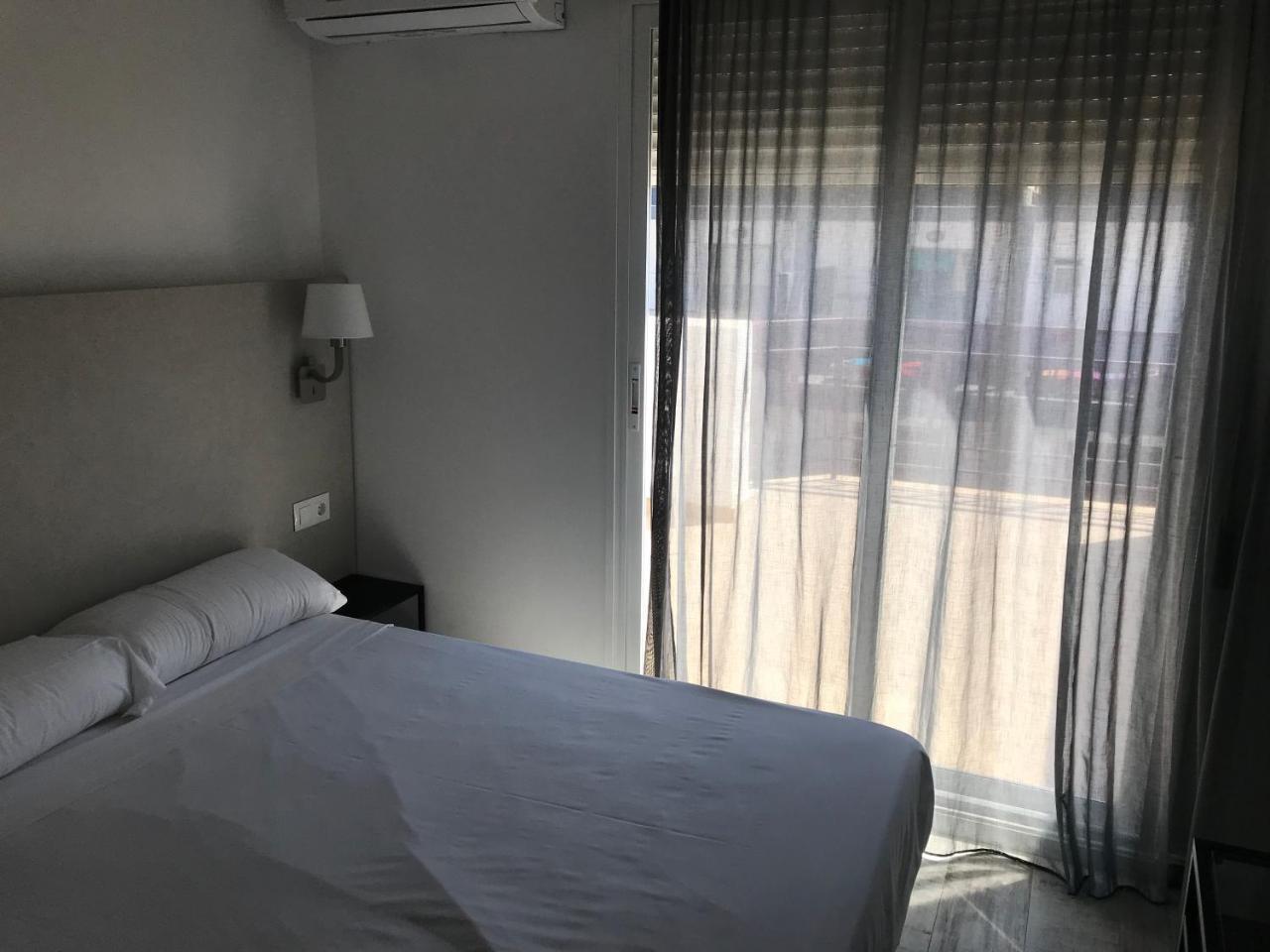 Hotel Boutique Centro Bbb Auto Check In Benidorm Zewnętrze zdjęcie